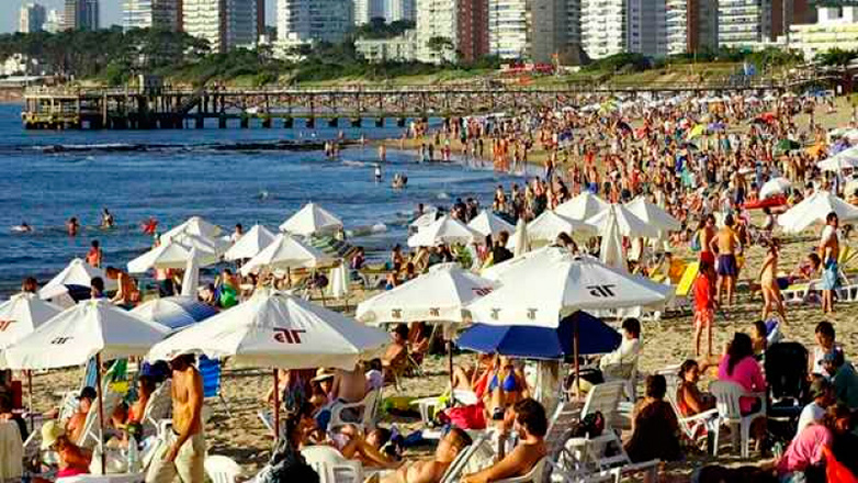 Aumento del turismo en Uruguay fue mayor que a nivel global en 2015