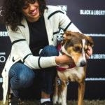 La campaña “Raza Perro” de Black & Liberty, promueve la adopción de perros que necesitan dueños responsables
