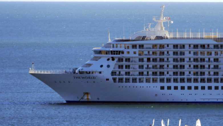 Crucero de millonarios cumplió su estadía más larga en Punta
